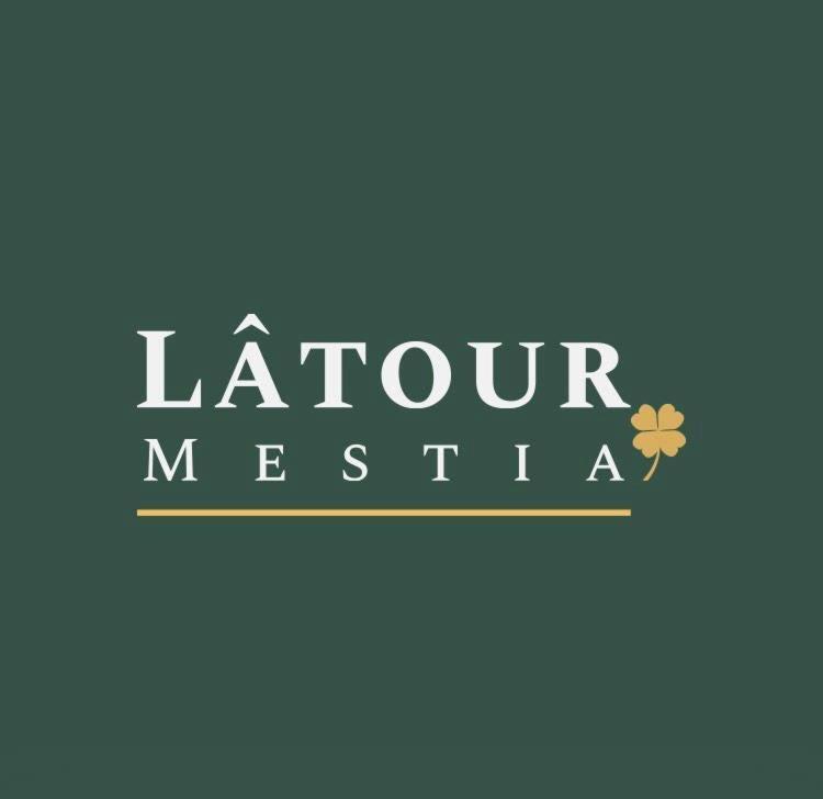 Latour Mestia Zewnętrze zdjęcie